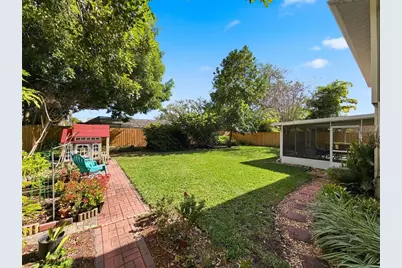 7923 Singing Court Place, Tampa, FL 33615 - Photo 65