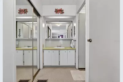 39115 Ola Avenue, Zephyrhills, FL 33542 - Photo 27