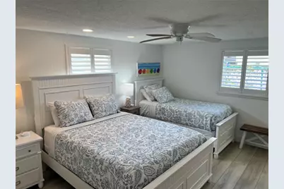 6154 Midnight Pass Road #A15, Sarasota, FL 34242 - Photo 17