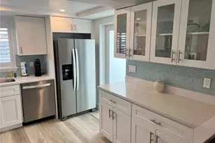 6154 Midnight Pass Rd, Sarasota, FL 34242 - Photo 9