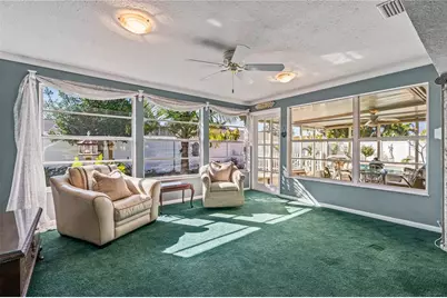 7734 Cardiff Court, Saint Petersburg, FL 33709 - Photo 11