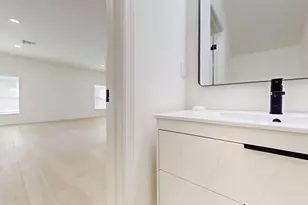 4020 E Henry Ave, Tampa, FL 33610 - Photo 73