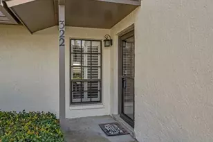 322 Windrush Loop, Tarpon Springs, FL 34689 - Photo 3