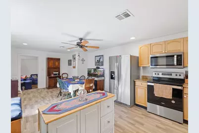 36228 Clinton Avenue, Dade City, FL 33525 - Photo 9