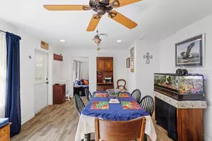 36228 Clinton Ave, Dade City, FL 33525 - Photo 13