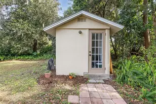 36228 Clinton Ave, Dade City, FL 33525 - Photo 25