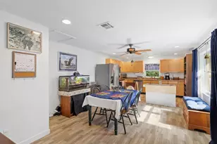 36228 Clinton Ave, Dade City, FL 33525 - Photo 11