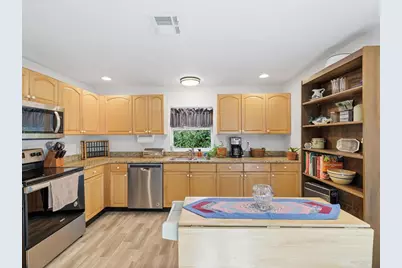 36228 Clinton Avenue, Dade City, FL 33525 - Photo 11