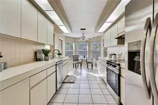 6071 Zirkels Cir, Brooksville, FL 34604 - Photo 13