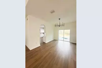 2207 Green Oaks Lane, Tampa, FL 33612 - Photo 11