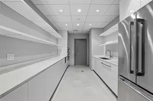 400 Central Ave, Saint Petersburg, FL 33701 - Photo 67