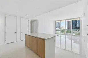 400 Central Ave, Saint Petersburg, FL 33701 - Photo 15