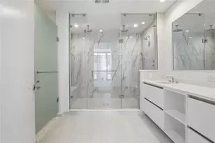 400 Central Ave, Saint Petersburg, FL 33701 - Photo 29