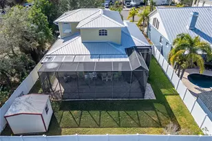 901 Shagos Dr, Apollo Beach, FL 33572 - Photo 5