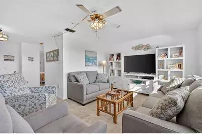 2960 59th Street S #406, Gulfport, FL 33707 - Photo 3