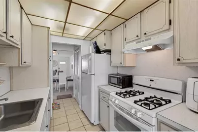 2960 59th Street S #406, Gulfport, FL 33707 - Photo 7