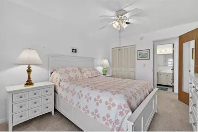 2960 59th Street S #406, Gulfport, FL 33707 - Photo 9