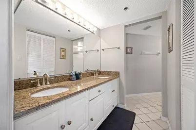 18450 Gulf Boulevard #213, Indian Shores, FL 33785 - Photo 23