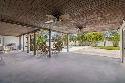 4601 Venetian Boulevard NE, Saint Petersburg, FL 33703 - Photo 17