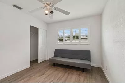 4601 Venetian Boulevard NE, Saint Petersburg, FL 33703 - Photo 13