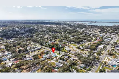 651 20th Street NW, Largo, FL 33770 - Photo 41