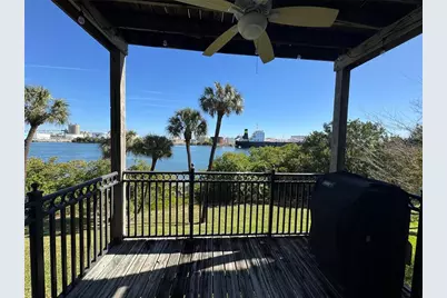 1420 Harbour Walk Road, Tampa, FL 33602 - Photo 9