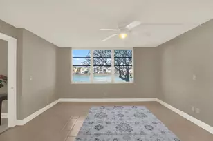 7625 Sun Island Dr S, South Pasadena, FL 33707 - Photo 13