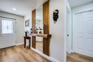 625 Folsom St S, Saint Petersburg, FL 33707 - Photo 15