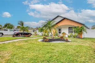 625 Folsom St S, Gulfport, FL 33707 - Photo 11