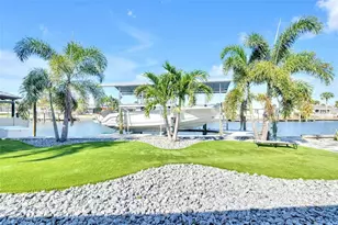 1015 Spindle Palm Way, Apollo Beach, FL 33572 - Photo 55