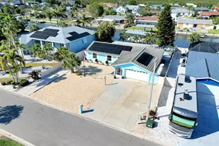 1015 Spindle Palm Way, Apollo Beach, FL 33572 - Photo 69