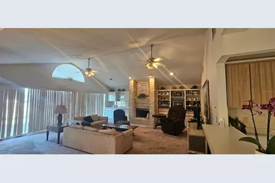 2714 Pine Club Drive, Plant City, FL 33566 - Photo 11