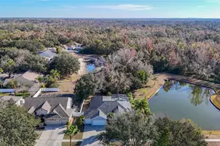 9606 Greenbank Dr, Riverview, FL 33569 - Photo 5