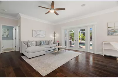 834 Addison Drive NE, Saint Petersburg, FL 33716 - Photo 15