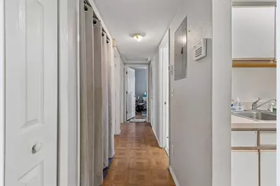 203 W Linebaugh Avenue, Tampa, FL 33612 - Photo 17