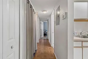 203 W Linebaugh Ave, Tampa, FL 33612 - Photo 17