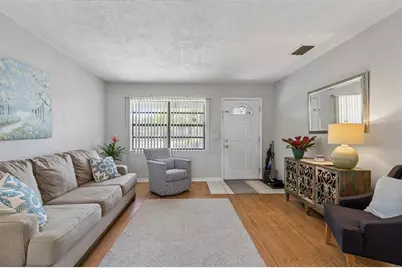 203 W Linebaugh Avenue, Tampa, FL 33612 - Photo 9