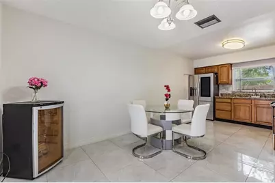 10520 Winrock Place, Tampa, FL 33624 - Photo 19