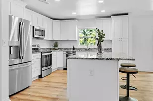 4694 Yarmouth Ave S, Saint Petersburg, FL 33711 - Photo 19