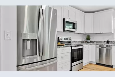 4694 Yarmouth Avenue S, Saint Petersburg, FL 33711 - Photo 15