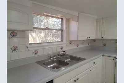 1040 65th Street S, South Pasadena, FL 33707 - Photo 5