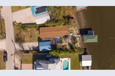 9922 Alavista Drive, Gibsonton, FL 33534 - Photo 1