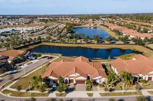 5314 Stoic Vale Dr, Wimauma, FL 33598 - Photo 5