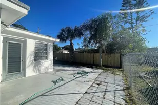 4614 Taray Ln, Holiday, FL 34690 - Photo 11