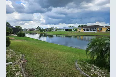 2014 E View Drive, Sun City Center, FL 33573 - Photo 3