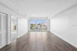 125 Island Way, Clearwater Beach, FL 33767 - Photo 17