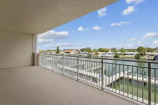 125 Island Way, Clearwater Beach, FL 33767 - Photo 35