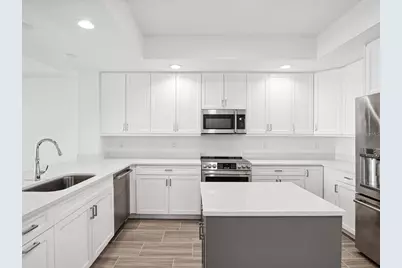 125 Island Way #304, Clearwater Beach, FL 33767 - Photo 3