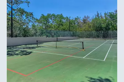 990 San Carlos Court NE, Saint Petersburg, FL 33702 - Photo 55