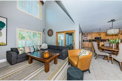 990 San Carlos Court NE, Saint Petersburg, FL 33702 - Photo 21